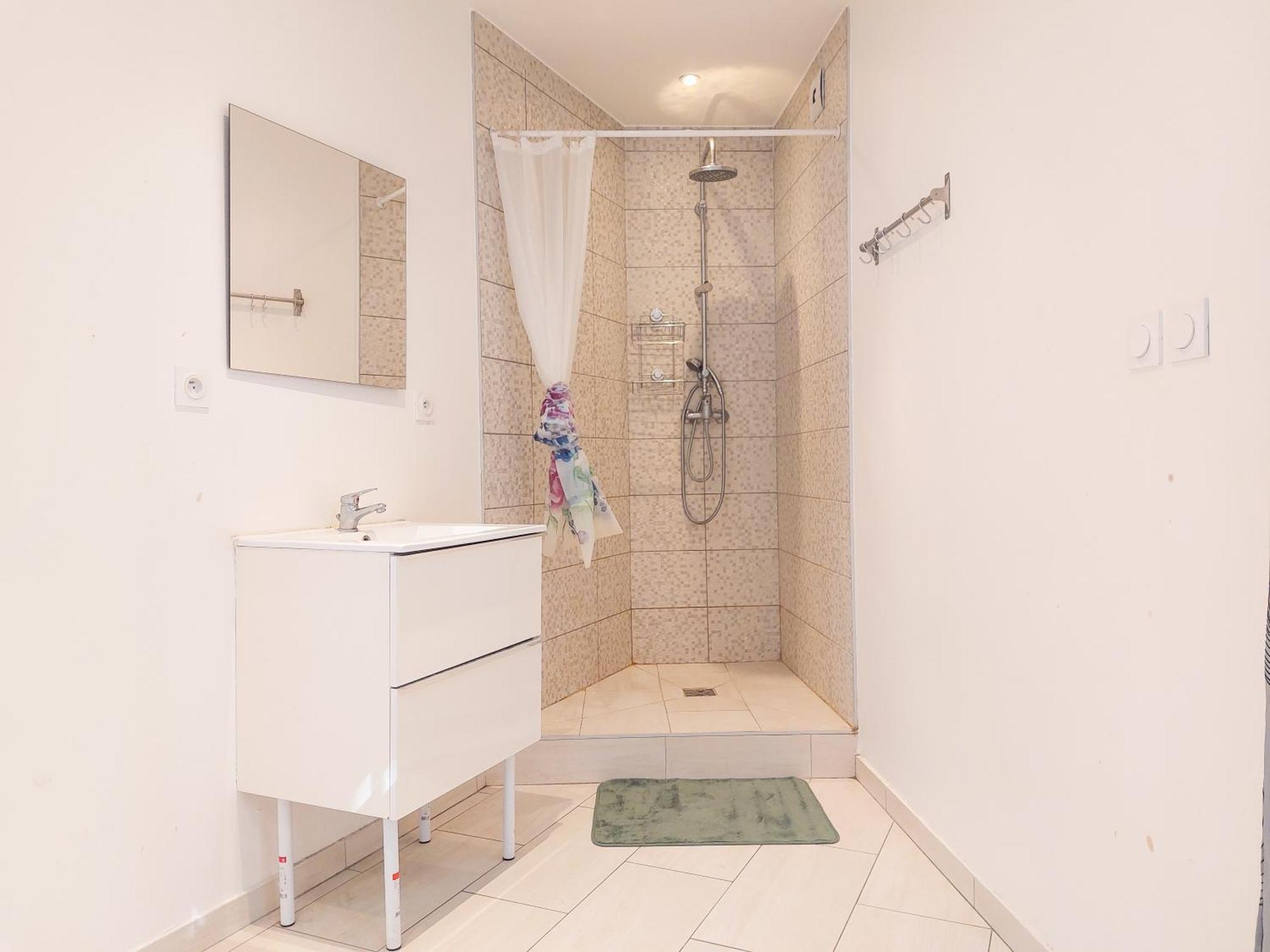 Charmant Appartement Pres Du Marche, Gare Et Port A 5Mn Tulon Zewnętrze zdjęcie